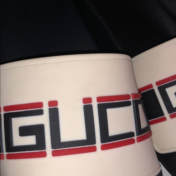 Gucci slides ( perfect condition) - Picture 4 of 5